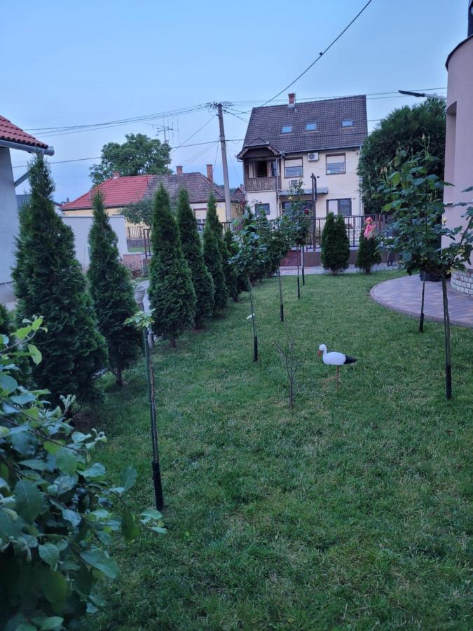 Anda Vendeghaz Otel Harkány Dış mekan fotoğraf
